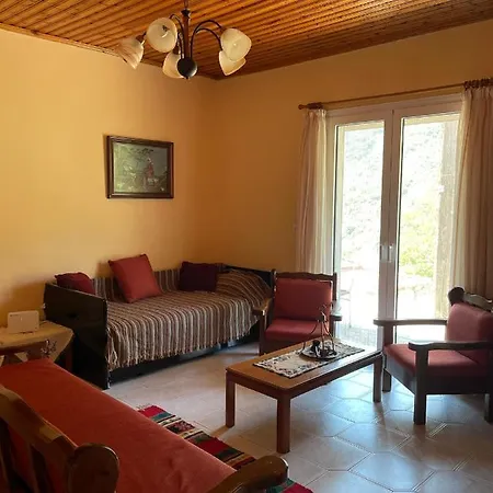 Thanasis House Tatil Evi *