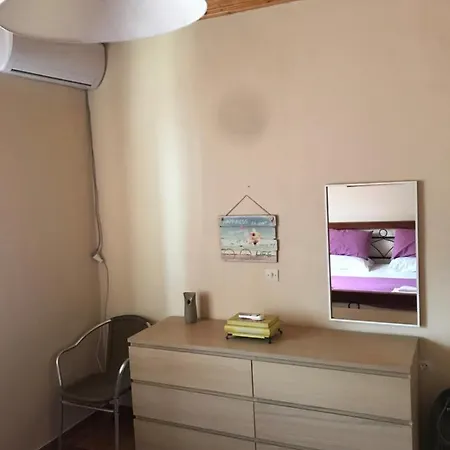 Thanasis House Holiday home